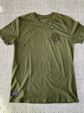 Howitzer T Shirt Mens Medium NWT Green Valhalla Viking Military Patriotic